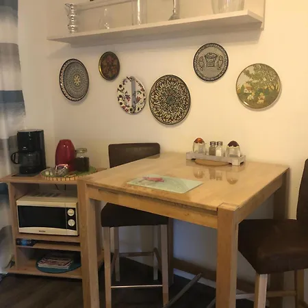 アパート Einliegerwohnung In Gissigheim *