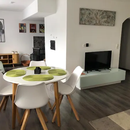 Einliegerwohnung In Gissigheim * Konigheim