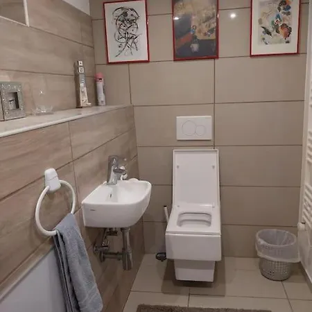 Einliegerwohnung In Gissigheim * Konigheim