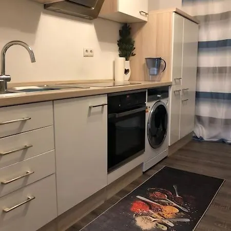 アパート Einliegerwohnung In Gissigheim *