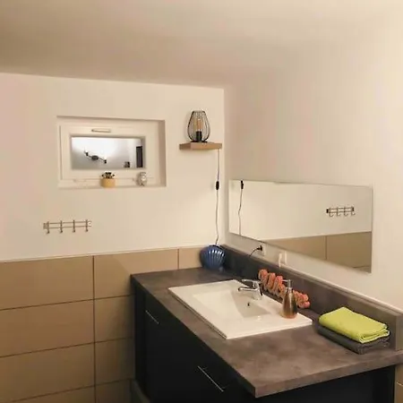 Einliegerwohnung In Gissigheim Apartment *