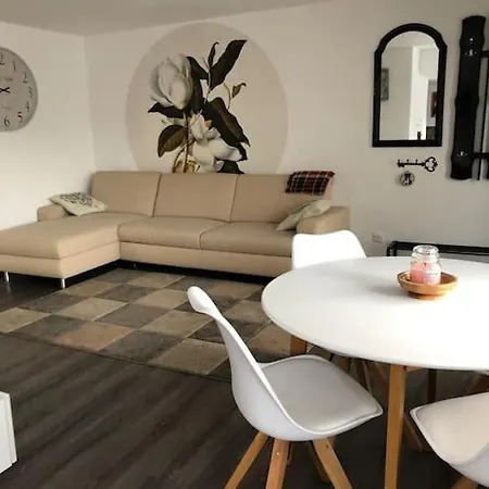 Einliegerwohnung In Gissigheim Apartment Konigheim