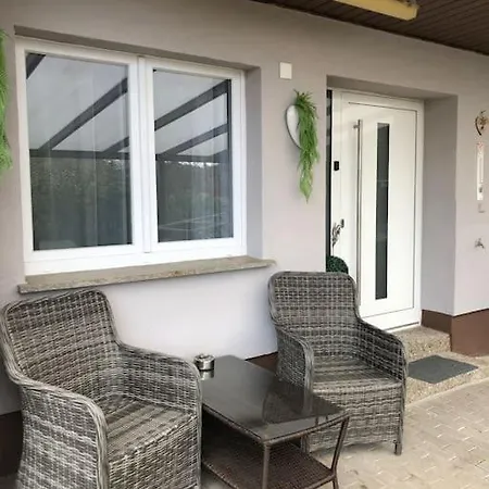 Einliegerwohnung In Gissigheim アパート